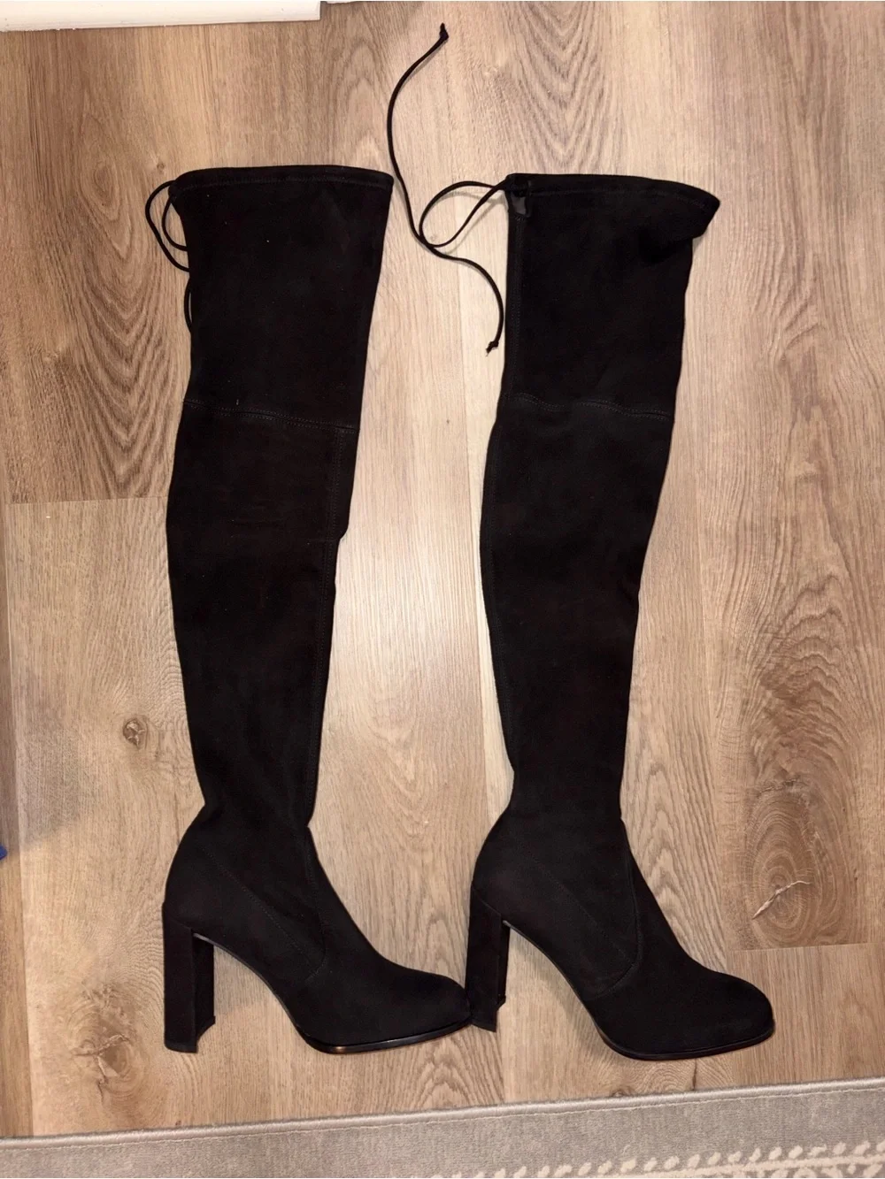 NWT 🎊 Stuart Weitzman Black Eloise 30 suede over the knee Boots. Size 7